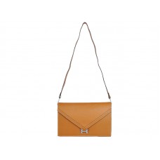 Hermes Pilot Envelope Clutch Camel ze srebrnymi okuciami