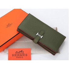 Hermes Dogon Togo Oryginalny portfel cielęcy Bearn Japonaise Bi-Fold w kolorze oliwkowym