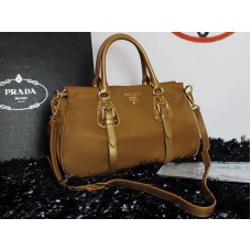 Torba Prada Tessuto Nylon Soft Calf Leather z uchwytem u góry w kolorze kamelowym