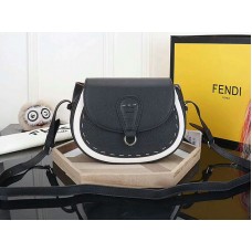 Fendi Saddlebag Skórzana Torba na Ramię Czarna
