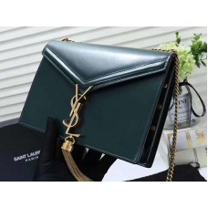 Torebka Saint Laurent Cassandra z zapięciem na monogram, skóra cielęca, zielona