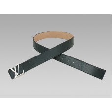 Czarny skórzany pasek z inicjałami Louis Vuitton ze srebrną klamrą