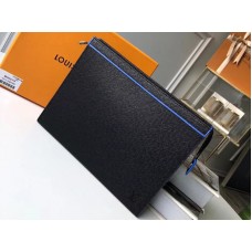 Skórzana torebka Louis Vuitton Taiga Voyage m30573